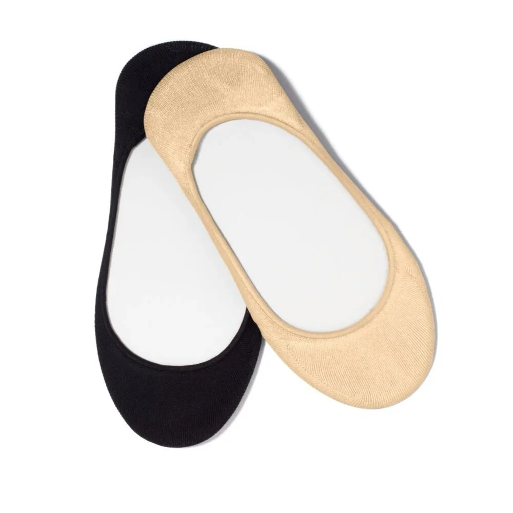 Hue Womens S/M Shoe Size 4-7 3 Pack Microfiber No Show Socks‎ in Black/Nude 2544